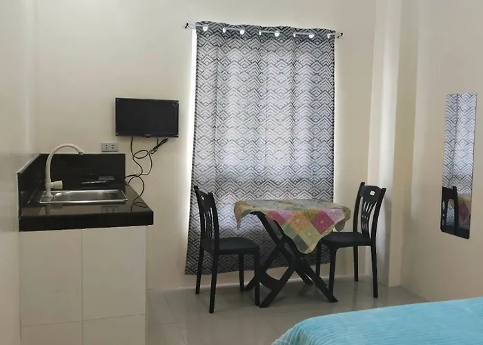 Hotel V Cloud Hills Boarding House Libertad Pasay By Reddoorz Manila